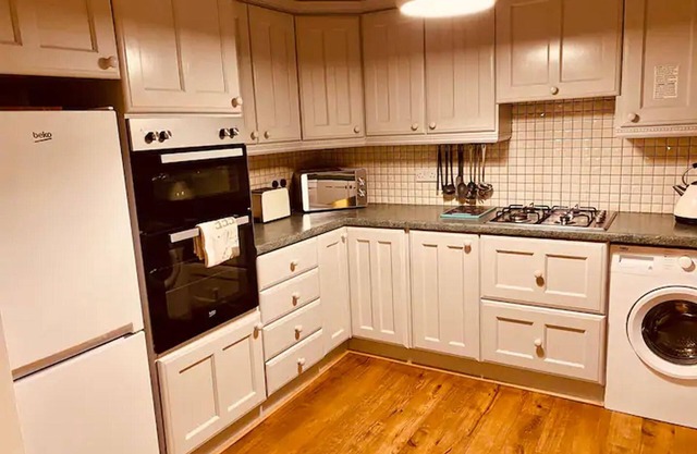 Beautiful 3-bed House in Londonderry