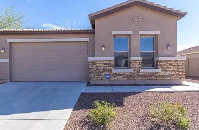 Beautiful 4 Bedroom Vacation Home Laveen Valley