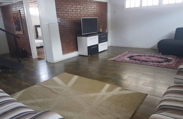 HOGAR HERMOSO Y CÓMODO