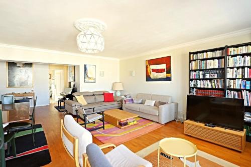 Beautiful Apartment Gobelins