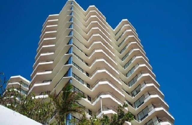 APARTAMENTO DE LUJO FRENTE A LA PLAYA EN COOLANGATTA DISPONIBLE EL 29 DE DICIEMBRE - 12 DE ENERO