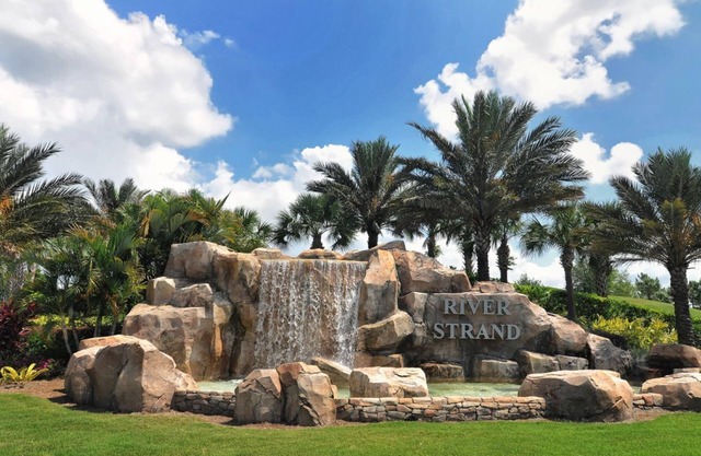 Hermoso condominio de lujo en Golf & Tennis Comunidad