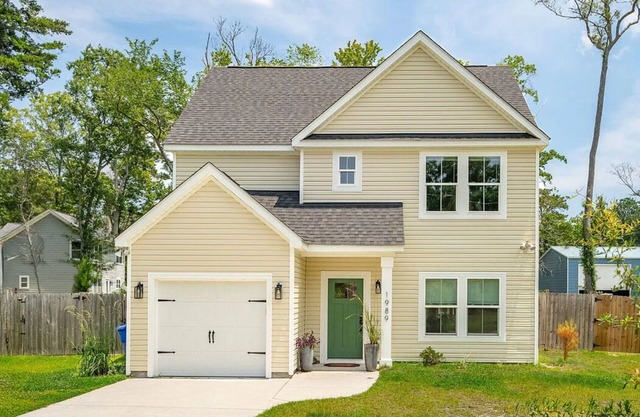 Beautiful-Cozy-MODERN- 2-bedroom house with all the Essentials- Johns Island SC
