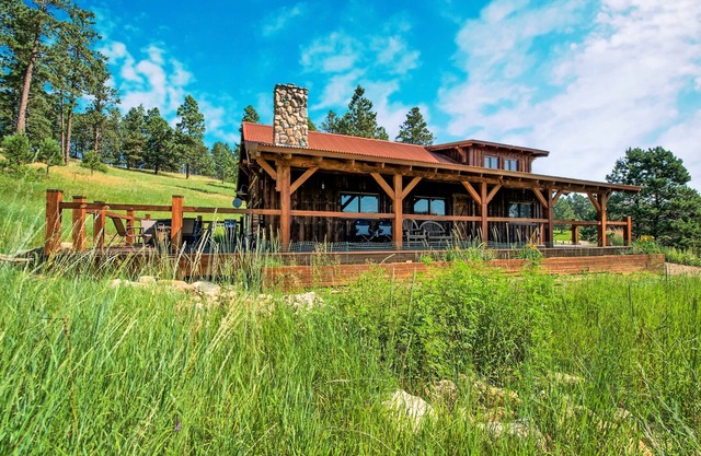 Hermosa Madera Custom Cabin Capítulo en Hermosa Spring Creek Canyon!