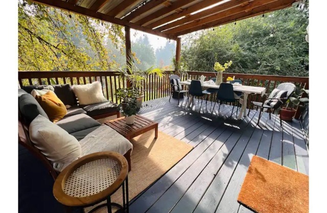 Beautiful DT home on 1/2 acre