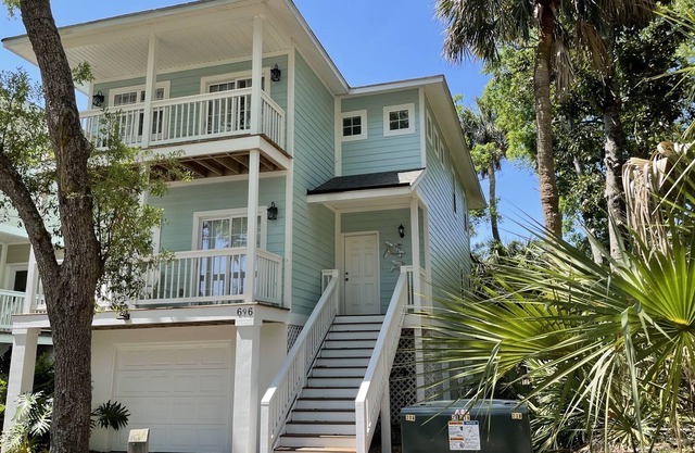 Beautiful Home in Amazing location on Golf Course - Fripp Island