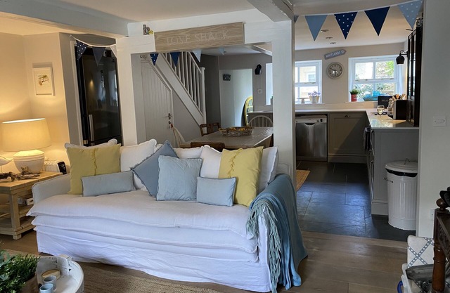 Hermosa casa de vacaciones junto a la playa en Cawsand, al sureste de Cornwall