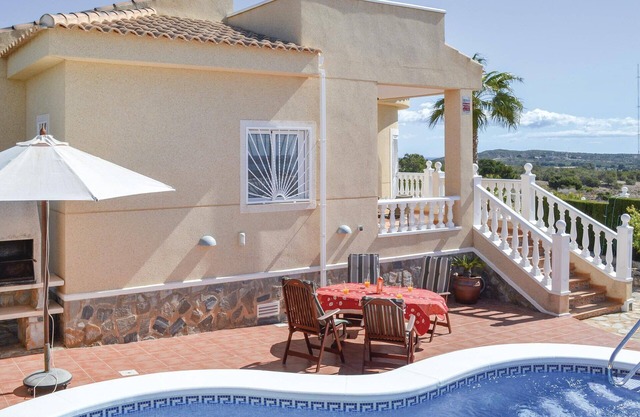 Hermosa casa en Quesada-Rojales