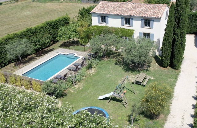 Alquiler Chez Marius Beaumes de Venecia con piscina privada