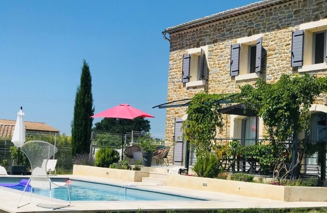 Hermosa casa con piscina