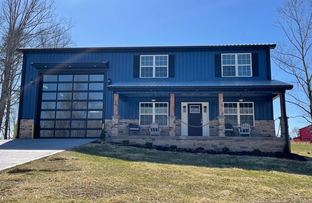 Beautiful NEW 4br 3 ba Barndaminium on Lake Cumberland