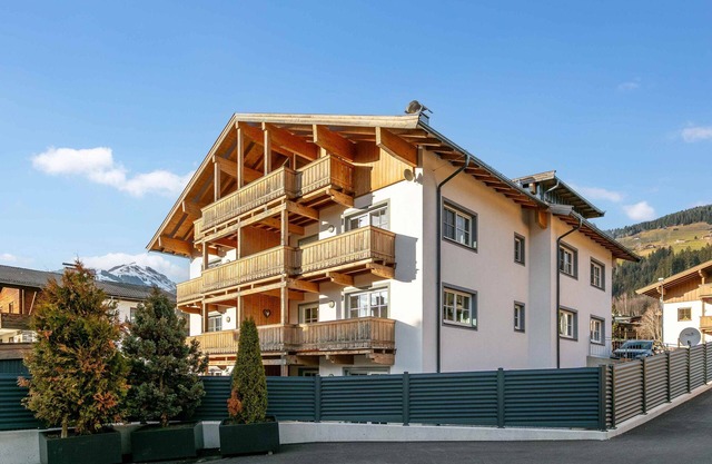 Beautiful penthouse near the Brixen ski area
