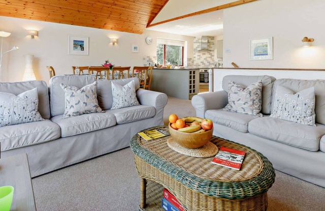 Estupenda casa de vacaciones privada con WIFI, TV, balcón, mascotas permitida y aparcamiento