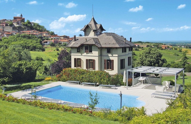 Casa de vacaciones privada con WIFI, A/C, piscina privada, jacuzzi, TV, terraza, aparcamiento