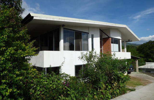 Hermosa espaciosa casa de vacaciones