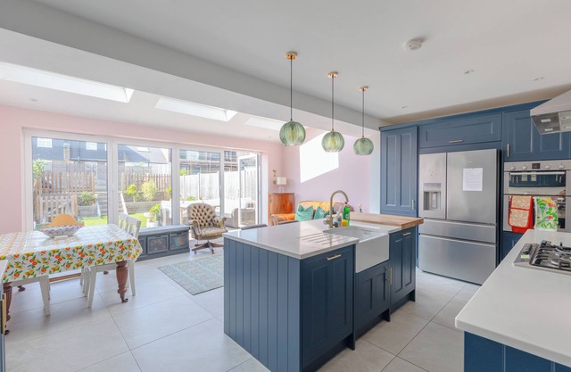Beautiful & Stylish 4BD Family Home - Wimbledon