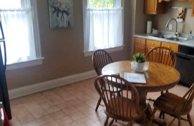 Beautiful unit in college hill cincinnati