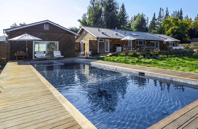 Retiro de Green Valley ~ ¡Lujo en el corazón de Sonoma Wine Country! Piscina y jacuzzi!