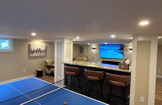 Beautifully restored full home, 5 min to NJ Shore!