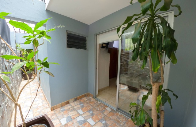 Recamara para 4 personas con baño compartido.