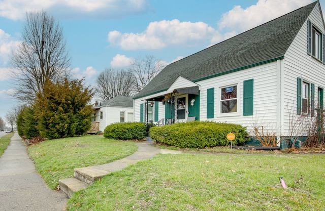 Beech Grove Vacation Rental w/ Private Yard