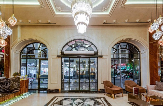 Beethoven Senfoni Hotel