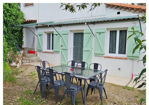 Bel appartement et son jardin