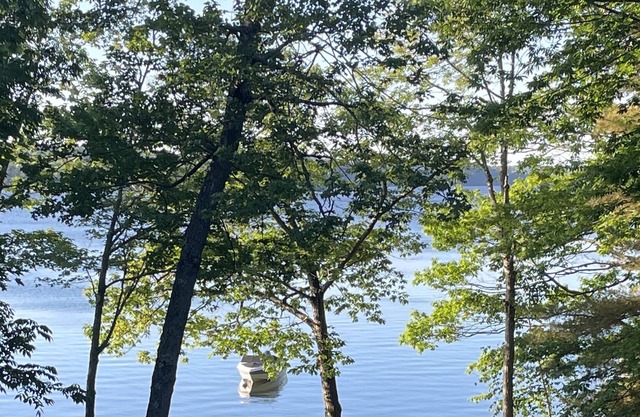 Belgrade Lakes House Belleza frente a la playa