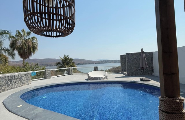 Casa "Belle Vue", con una vista espectacular al Lago de Tequesquitengo