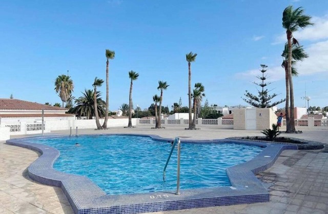 Romántico apartamento con piscina privada
