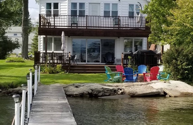 Bemus Point, casa familiar frente al lago con terraza, muelle, embarcadero, terraza acristalada con vista
