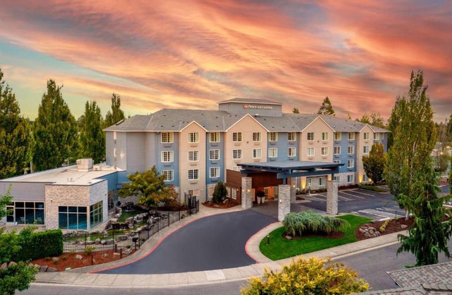 Best Western Premier Keizer Salem Hotel