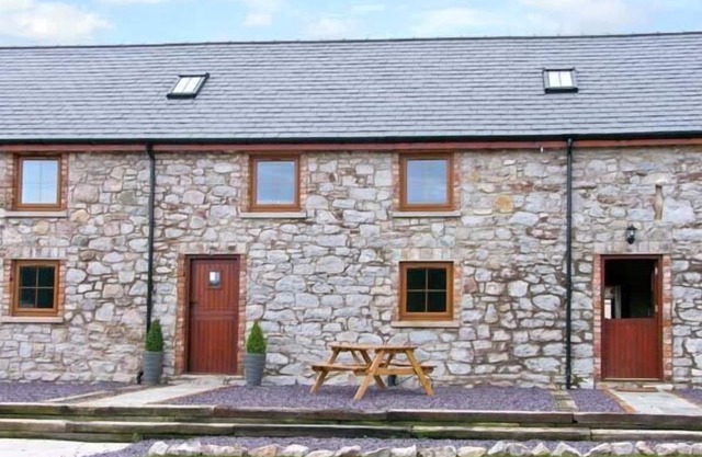 Beudy Bach, ABERGELE