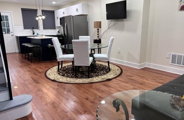 Entire house, Near to Philadelphia Airport