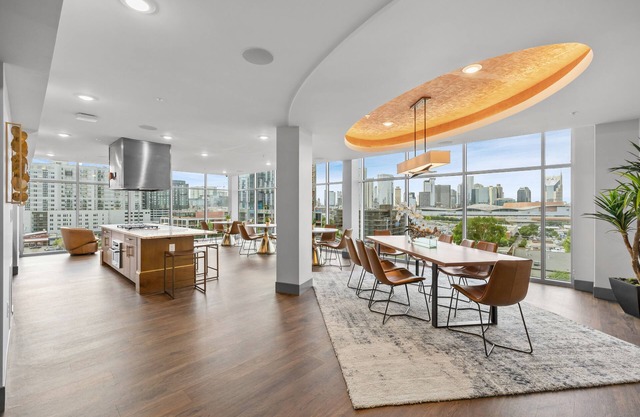 Beverly Hills Penthouse Suite