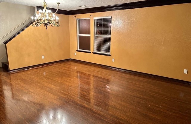 Big family house in Fort Worth close to Hwy 820