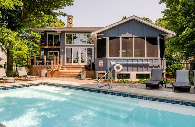 RETIRO ESPACIOSO LAGO MICHIGAN CON PISCINA CLIMATIZADA EN LA TIERRA 14