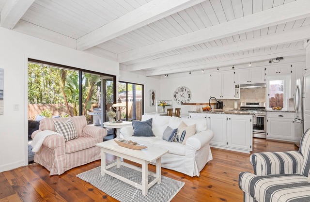 Bluebird Beach Cottage en Laguna Beach - ¡a pie de playa y ciudad!