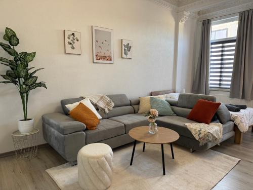 Blunest Apartment 1