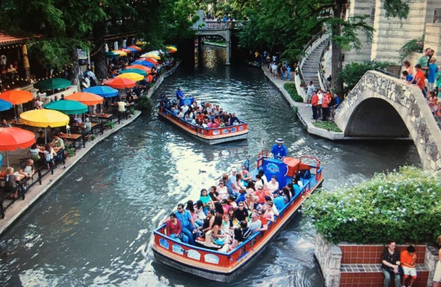 * BMT * Enorme casa cerca de LACKLAND / SEA WORLD / ALAMO