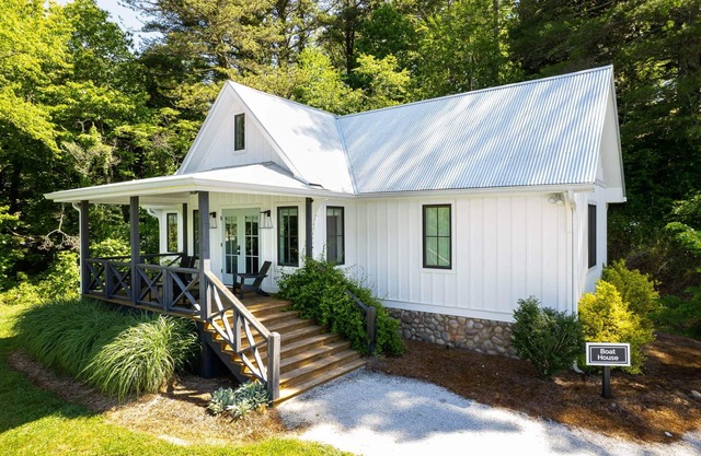 Boathouse Cottage @ Julep Farms - Cerca de las tierras altas
