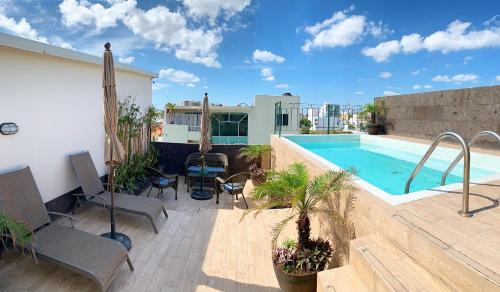 Boca Inn Hotel & Suites