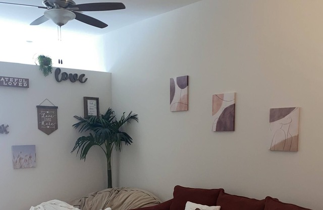 BOHO HIDEOUT
