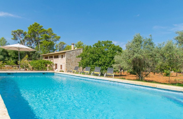 BONAFE Finca para 6 con piscina en Biniamar
