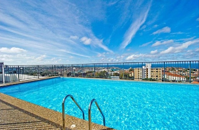 Bondi Beach Ocean View Rooftop Pool