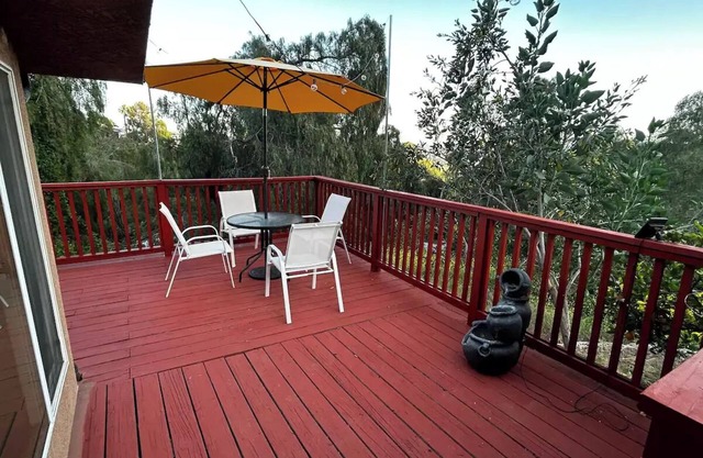 Boulders Views,Patio, peaceful No taxes added area