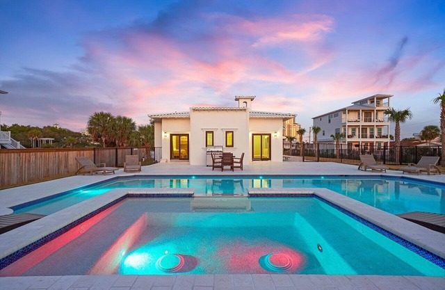 Hermosa casa de 1 piso con piscina privada. ¡20% de descuento en estancias de octubre!