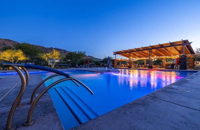Brand New! Private 3BR Retreat - Pool, Mountain Views, Fast WiFi & Workspace