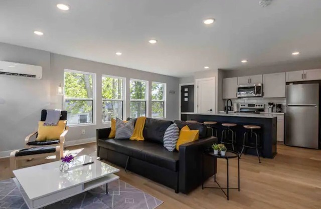 BRAND NEW Carriage House w/ TONS of Natural Light
