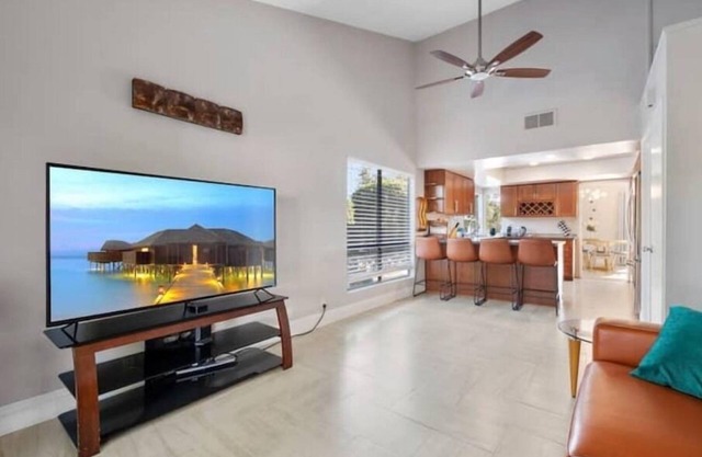 Breathtaking views, close to the ocean and canyon